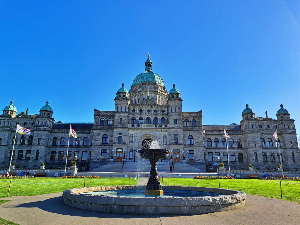 Visits Home, Vancouver and&nbsp;Victoria